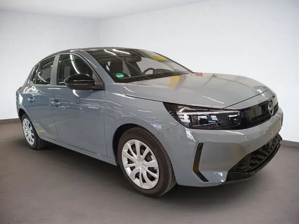 Używany Opel Corsa Edition 101 KM (74 kW) 2025 Szary Hatchback