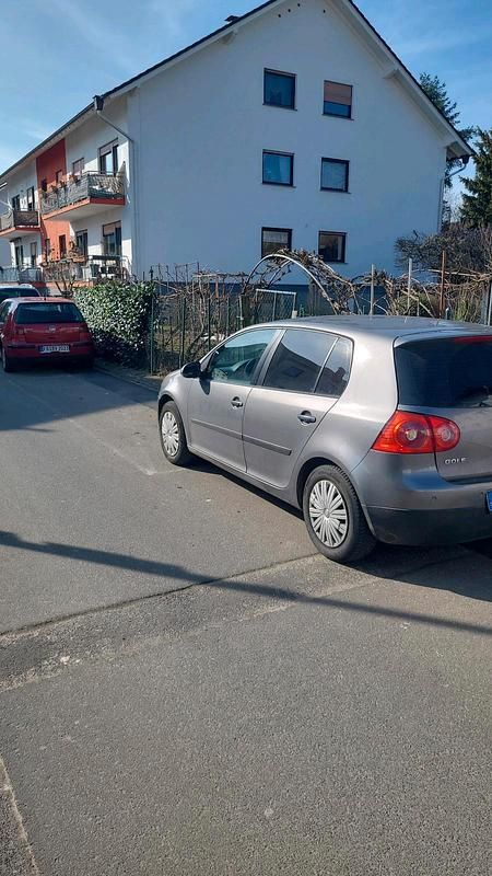 Gebraucht VW Golf V 102 PS (75 kW) 2004 Grau Kleinwagen