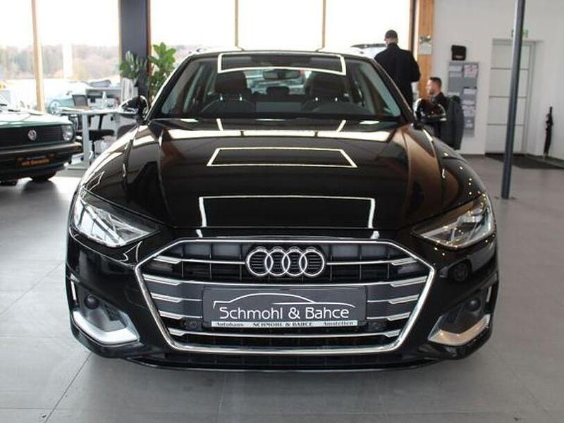 Gebraucht Audi A4 Advanced 190 PS (139 kW) 2020 Schwarz Kombi