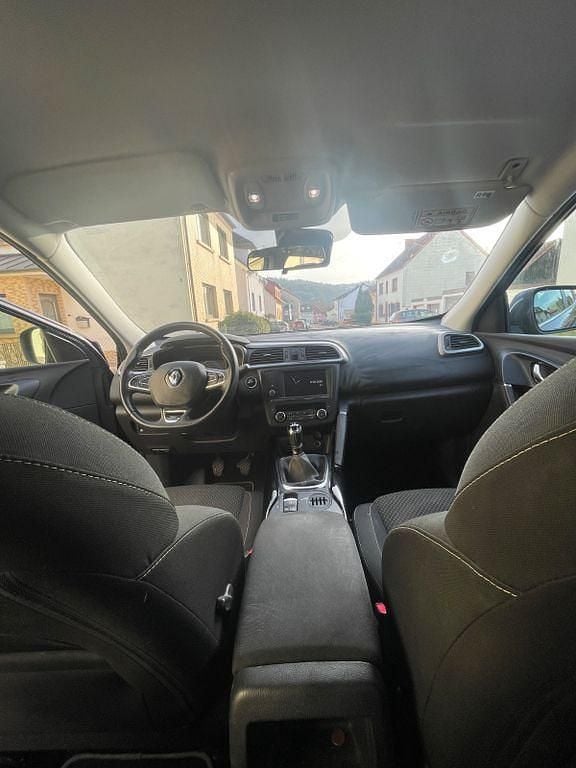 Gebraucht Renault Kadjar Bose Edition 131 PS (96 kW) 2015 Blau SUV