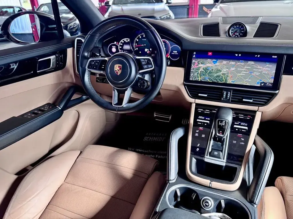 Gebraucht Porsche Cayenne 441 PS (324 kW) 2018 Schwarz SUV
