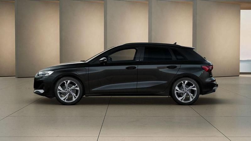 Gebraucht Audi A3 Advanced Plus 204 PS (150 kW) 2025 Schwarz Limousine