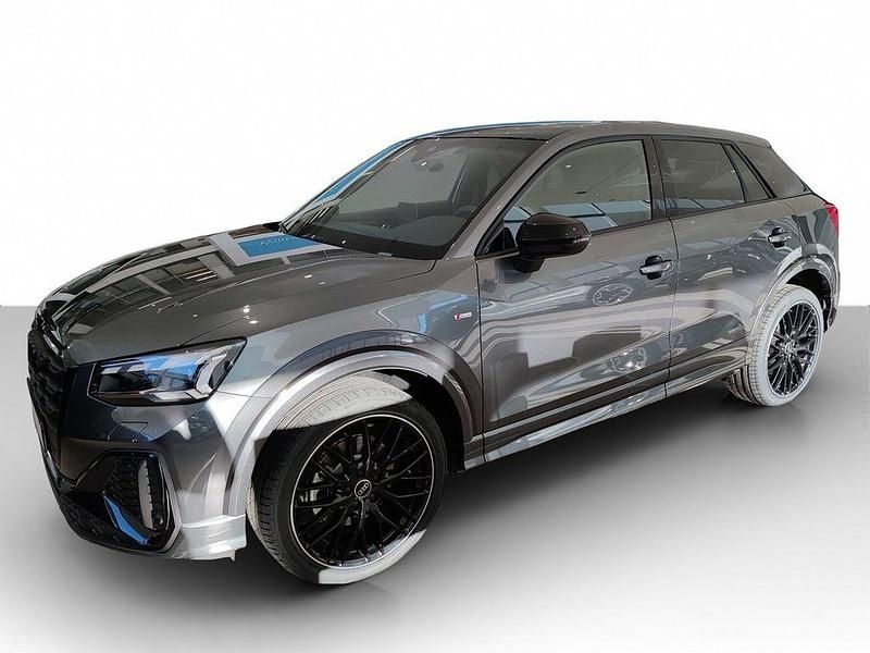 Neu Audi Q2 S-Line 190 PS (139 kW) 2026 Grau SUV