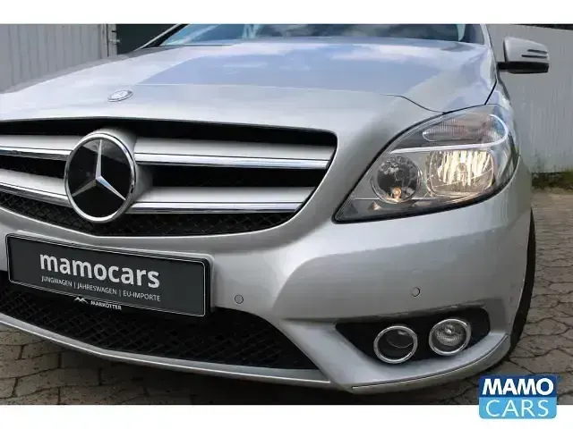 Gebraucht Mercedes B200 156 PS (114 kW) 2013 Silber Kleinwagen
