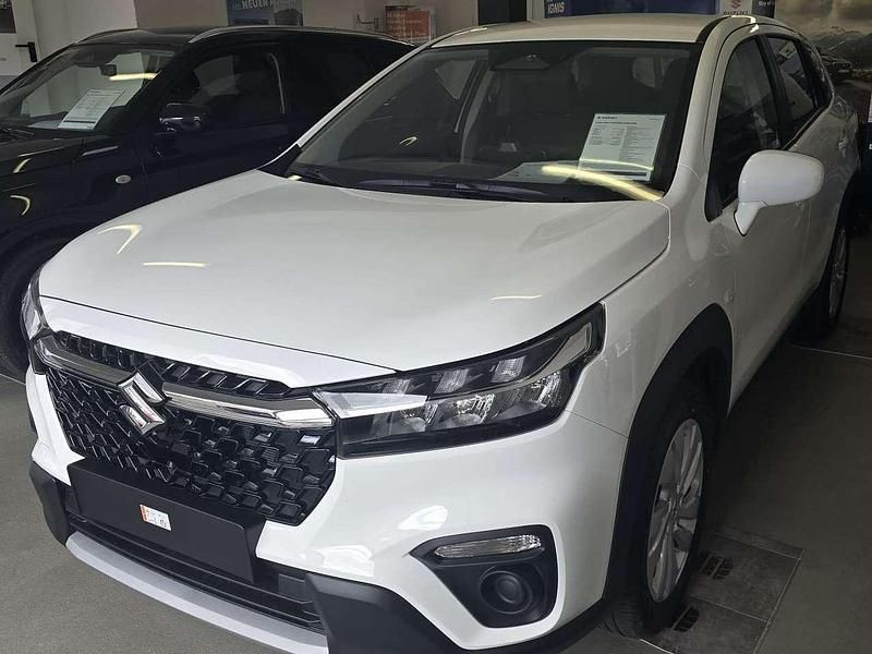Weiß Neu 2025 Suzuki SX4 S-Cross SUV | 22.440 € (Guter Preis) - Bild 1/4