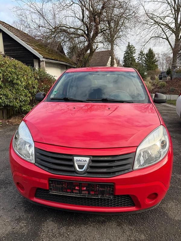 Gebraucht Dacia Sandero 75 PS (55 kW) 2009 Rot Kleinwagen