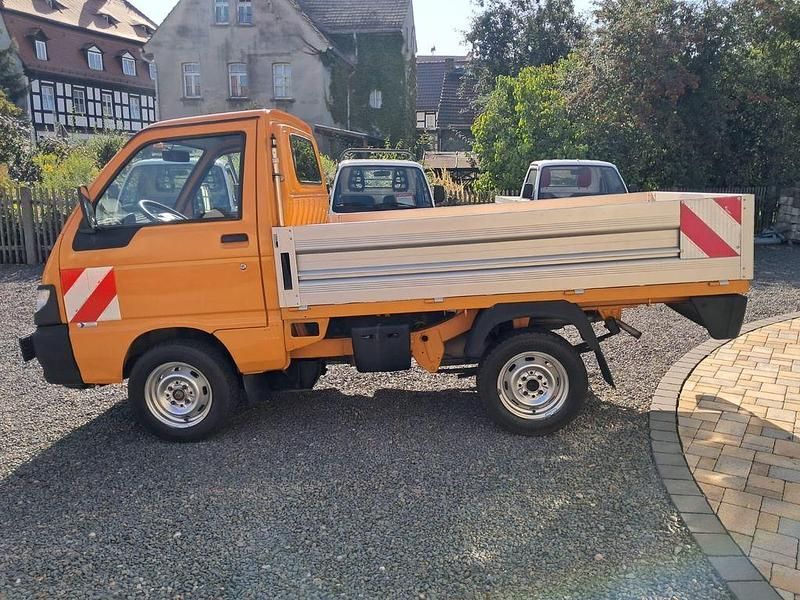 Gebraucht Piaggio Porter 83 PS (61 kW) 2016 Orange
