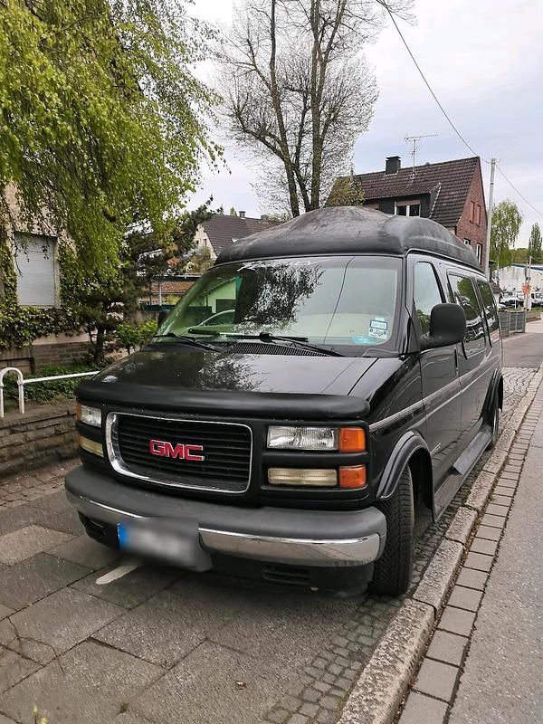 Schwarz Gebraucht 2001 GMC Savana Van / Kleinbus | 9.750 € - Bild 1/4