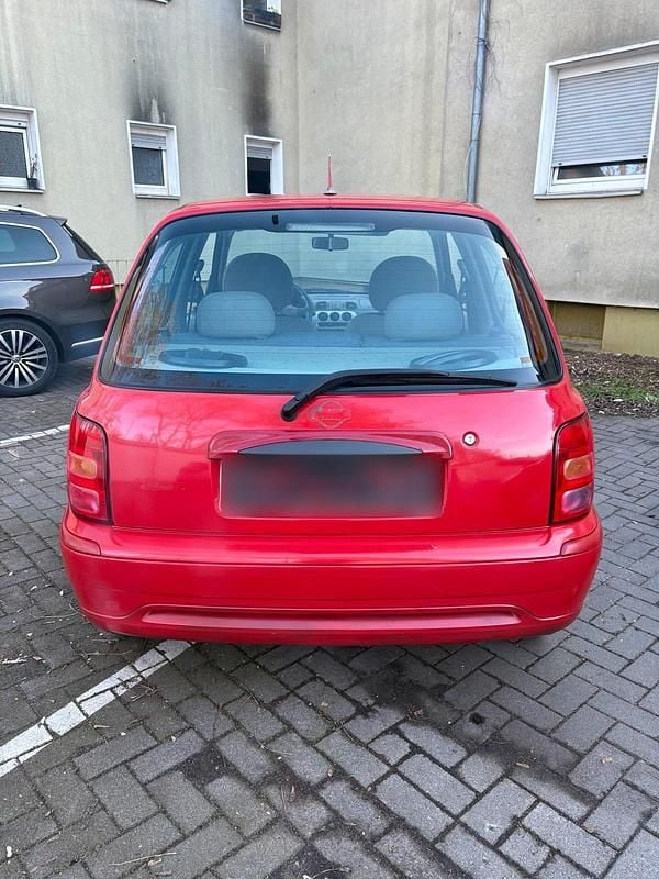Gebraucht Nissan Micra 60 PS (44 kW) 2001 Rot Kleinwagen