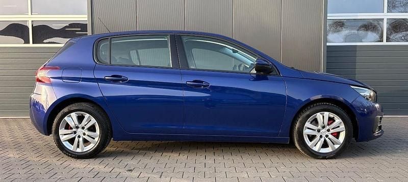 Second-hand Peugeot 308 Active 131 CP (96 kW) 2019 Albastru Berlinǎ