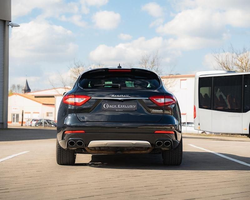 Gebraucht Maserati Levante 510 PS (375 kW) 2017 Schwarz SUV