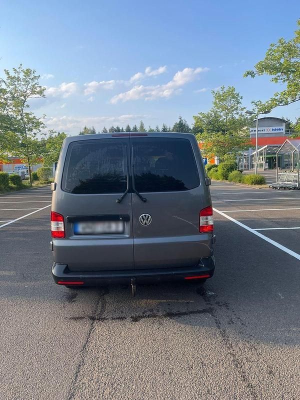 Second-hand VW Transporter 140 CP (102 kW) 2014 Gri Van