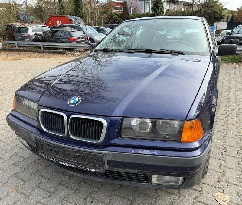 Gebraucht BMW 316 102 PS (75 kW) 1998 Blau Coupé
