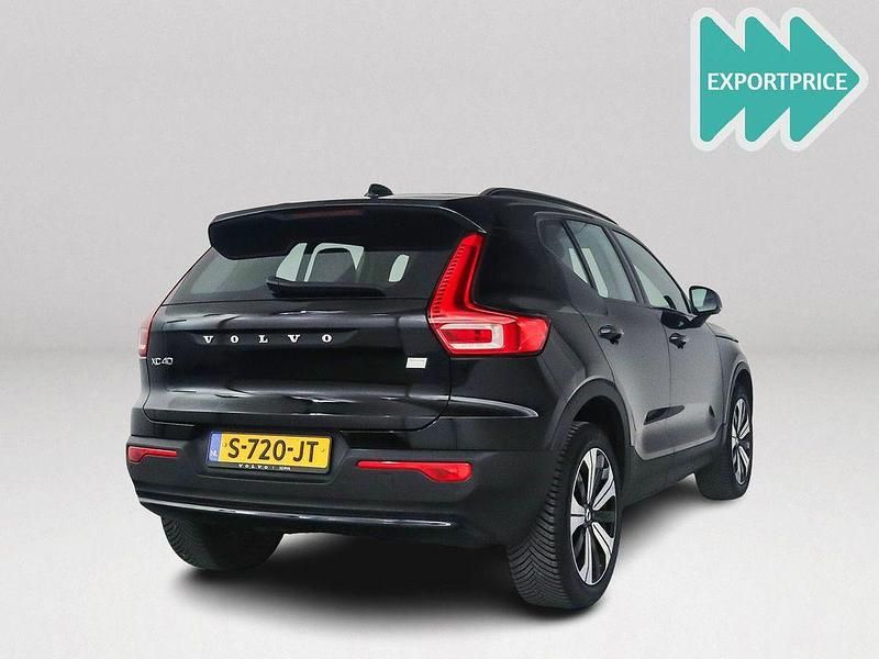 Gebraucht Volvo XC40 Core 175 kW (238 PS) 2023 Schwarz SUV