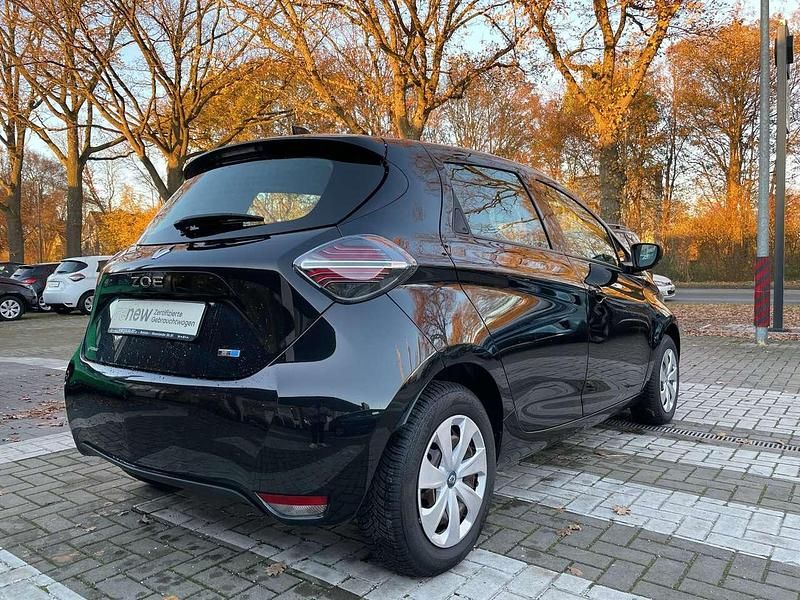 Gebraucht Renault Zoe Life 80 kW (109 PS) 2020 Schwarz Kleinwagen