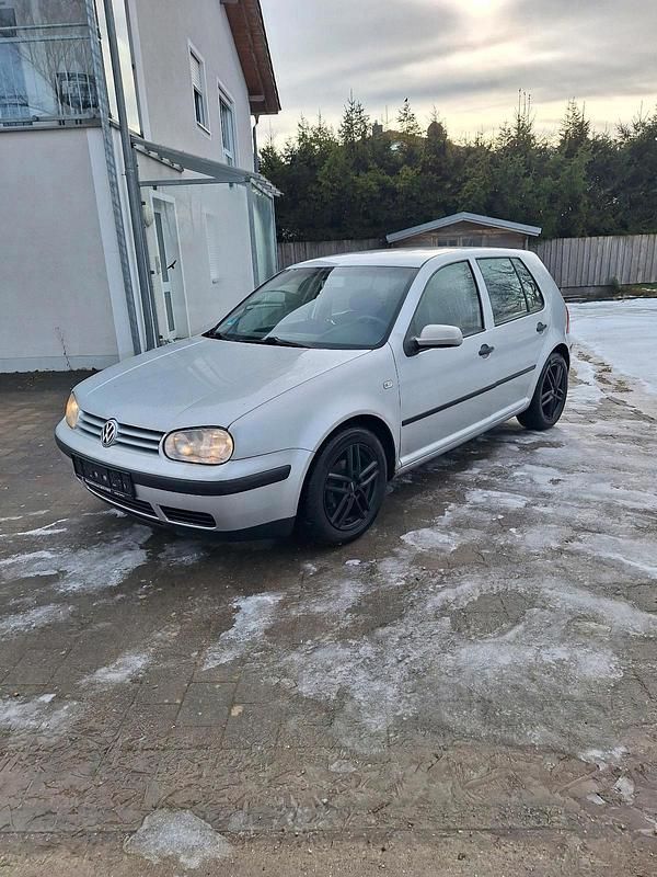 Gebraucht VW Golf IV 75 PS (55 kW) 2002 Silber Limousine