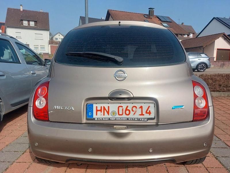 Gebraucht Nissan Micra 80 PS (58 kW) 2010 Braun Kleinwagen
