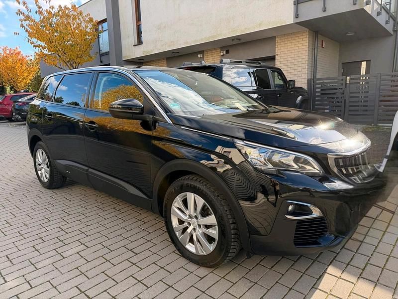 Gebraucht Peugeot 5008 130 PS (95 kW) 2020 Schwarz SUV