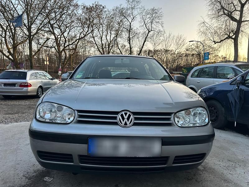 Gebraucht VW Golf IV 105 PS (77 kW) 2002 Grau Limousine