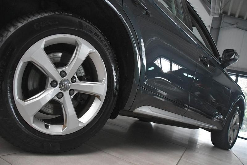 Gebraucht Audi Q5 Sport 231 PS (169 kW) 2020 Grau SUV