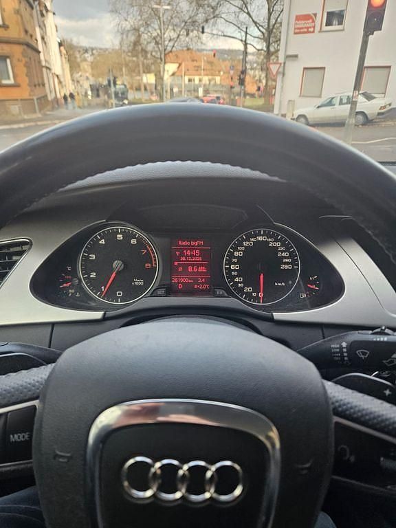 Gebraucht Audi A4 120 PS (88 kW) 2009 Weiß Kombi