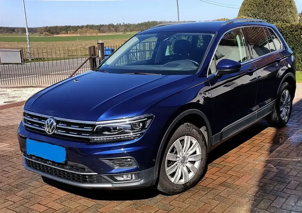 Second-hand VW Tiguan Highline 239 CP (175 kW) 2019 Albastru SUV