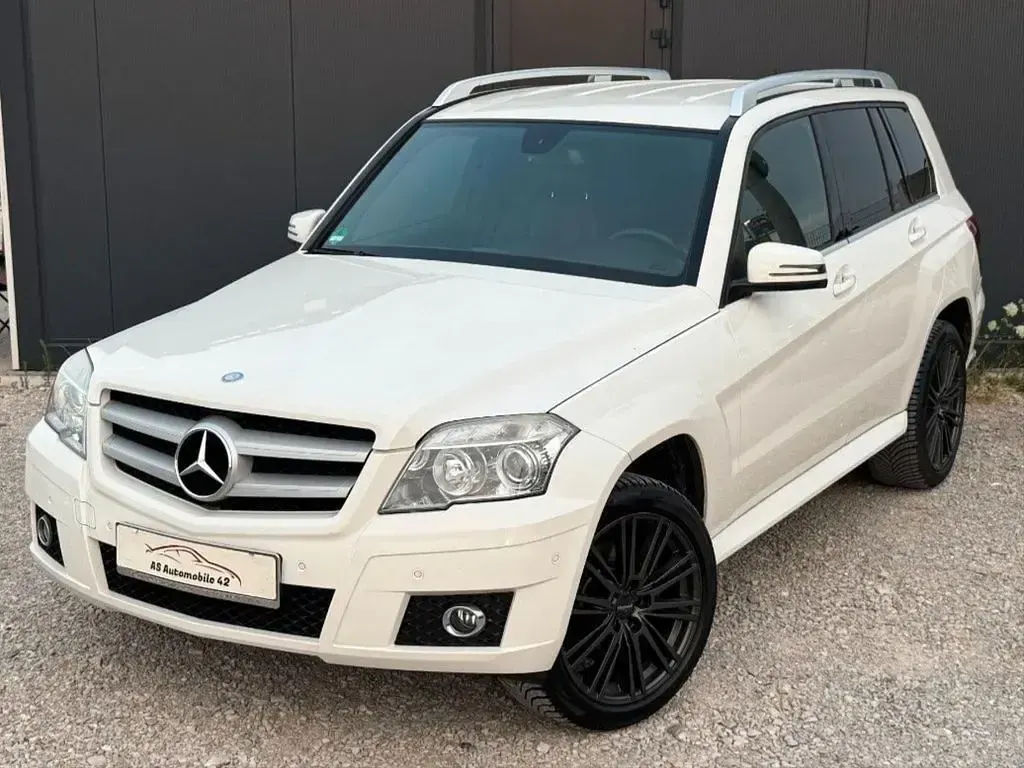 Gebraucht Mercedes GLK300 231 PS (169 kW) 2010 Weiß SUV