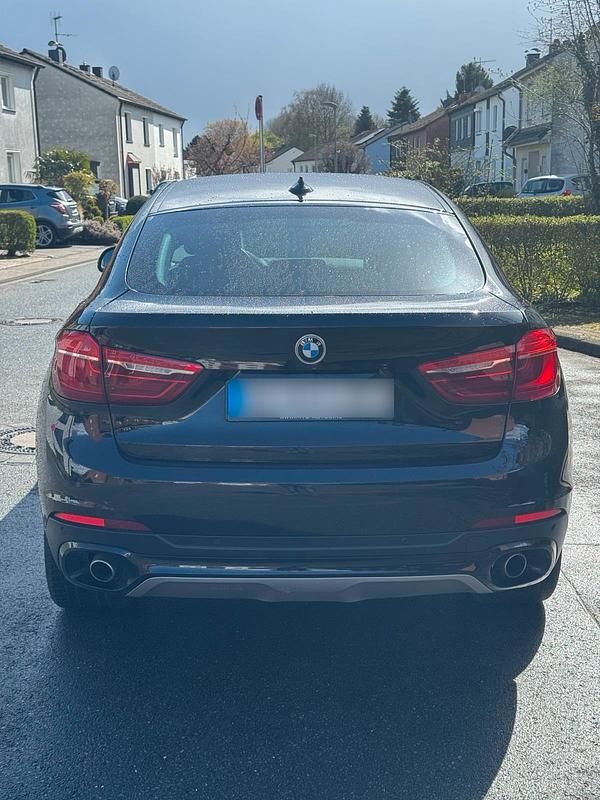 Gebraucht BMW X6 258 PS (189 kW) 2015 Schwarz SUV