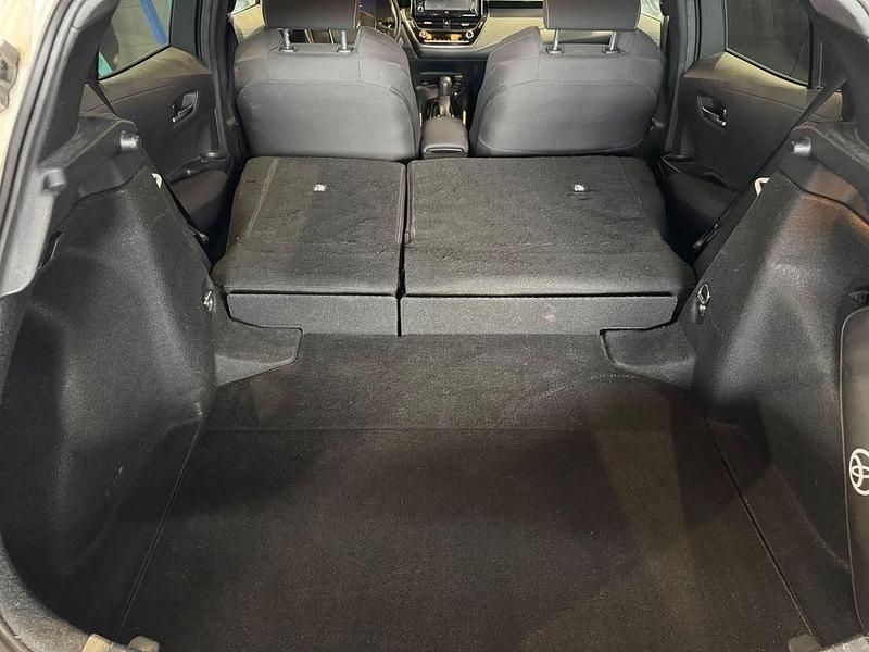 Gebraucht Toyota Corolla 122 PS (89 kW) 2019 Weiß Limousine