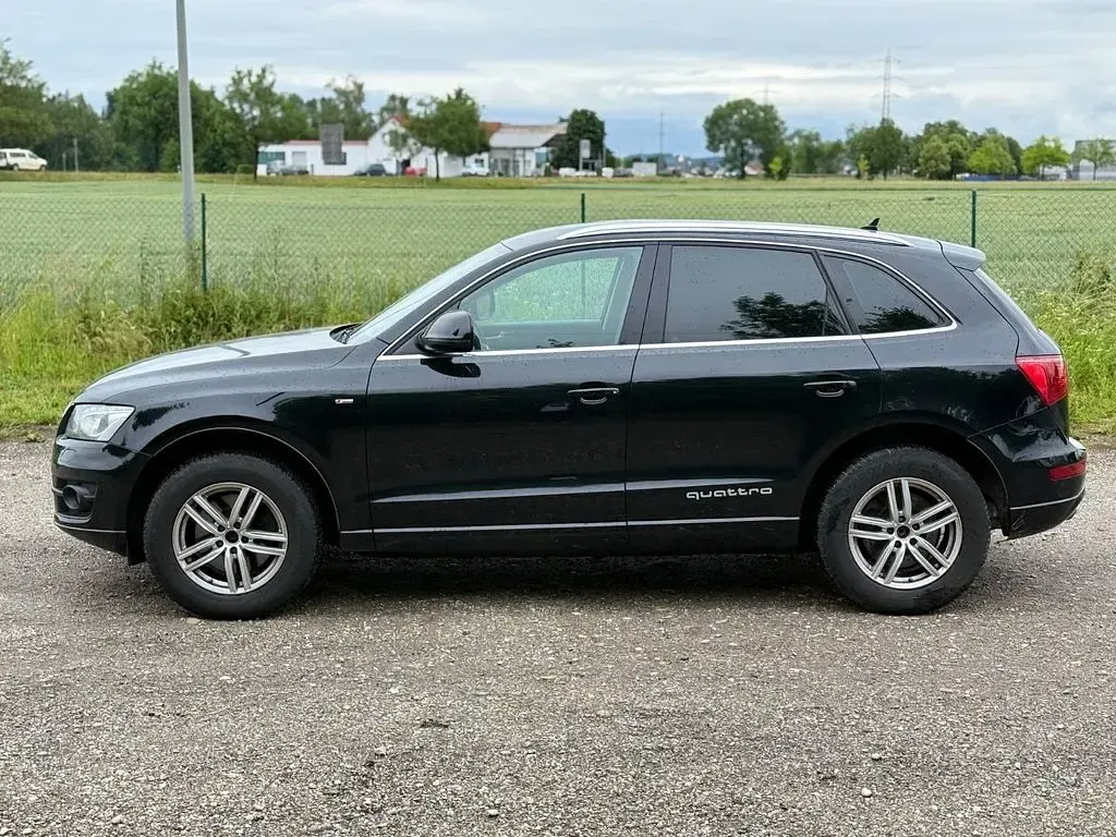 Gebraucht Audi Q5 239 PS (175 kW) 2012 Schwarz SUV