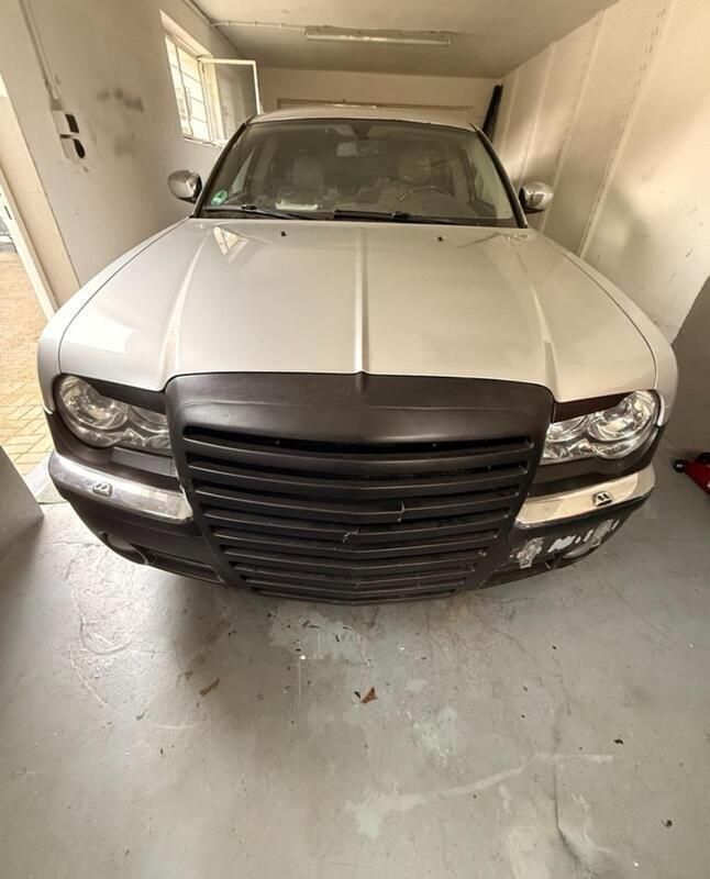 Gebraucht 2006 Chrysler 300C Kombi | 1.550 € - Bild 1/4