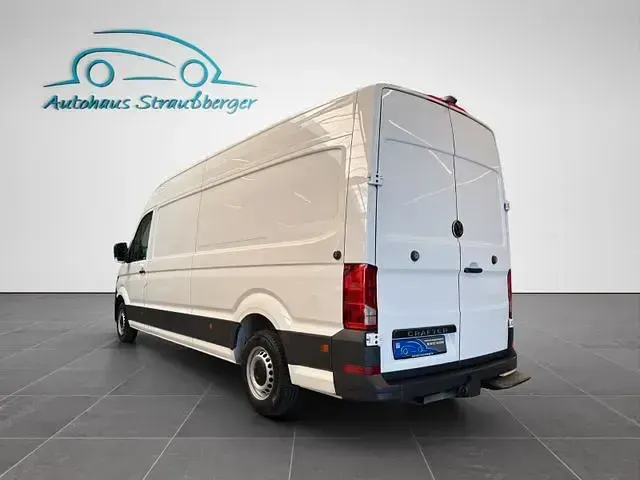 Gebraucht VW Crafter 177 PS (130 kW) 2025 Weißkeine angabe Van