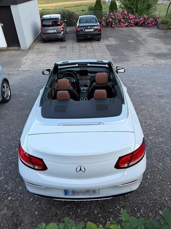 Gebraucht Mercedes C250 211 PS (155 kW) 2017 Weiß Cabrio