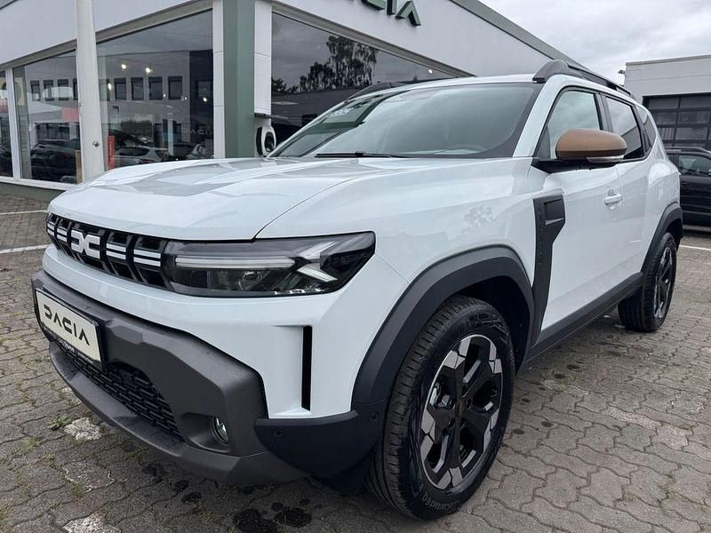 Neu Dacia Duster Extreme 131 PS (96 kW) 2025 Weiß SUV