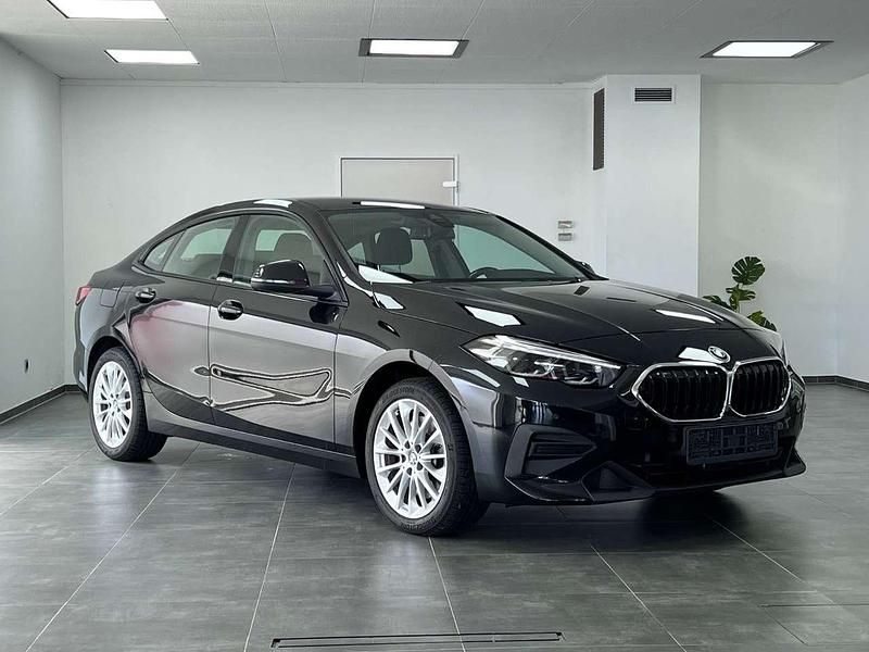 Schwarz Gebraucht 2021 BMW 220 Advantage Coupé | 25.490 € (Etwas zu teuer) - Bild 1/4