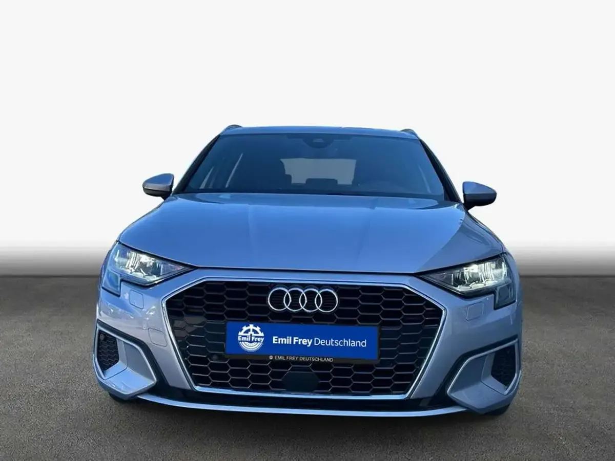 Gebraucht Audi A3 Advanced 150 PS (110 kW) 2022 Florettsilber metallic Limousine