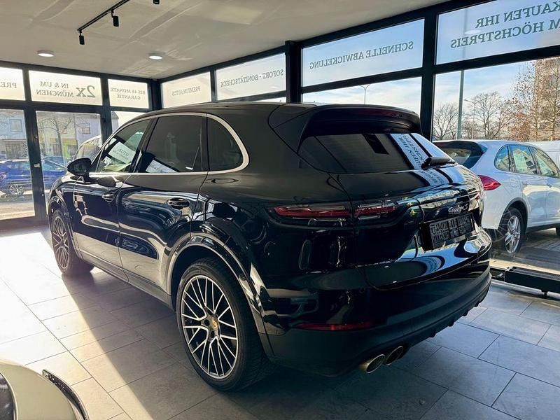 Gebraucht Porsche Cayenne S 441 PS (324 kW) 2019 Schwarz SUV
