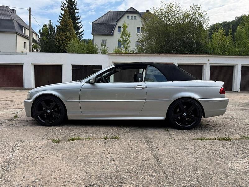 Gebraucht BMW 325 Cabriolet Performance 192 PS (141 kW) 2000 Silber Cabrio