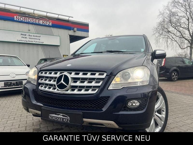 Gebraucht Mercedes ML350 224 PS (164 kW) 2009 Blau SUV