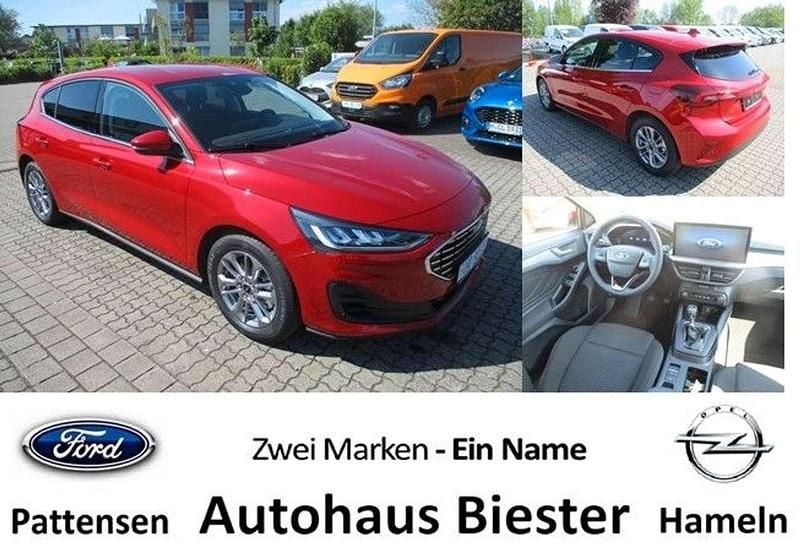 Fantastic red Gebraucht 2024 Ford Focus Titanium X Limousine | 29.990 € (Teuer) - Bild 1/4