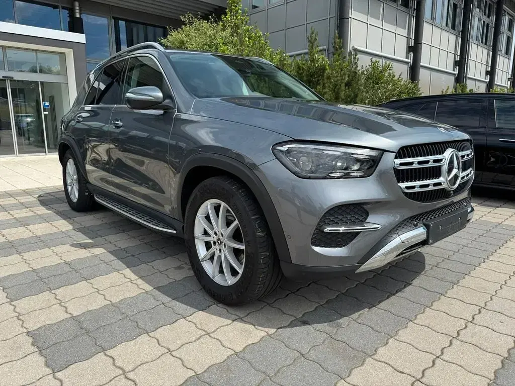 Gebraucht Mercedes GLE350 197 PS (144 kW) 2023 Grau SUV