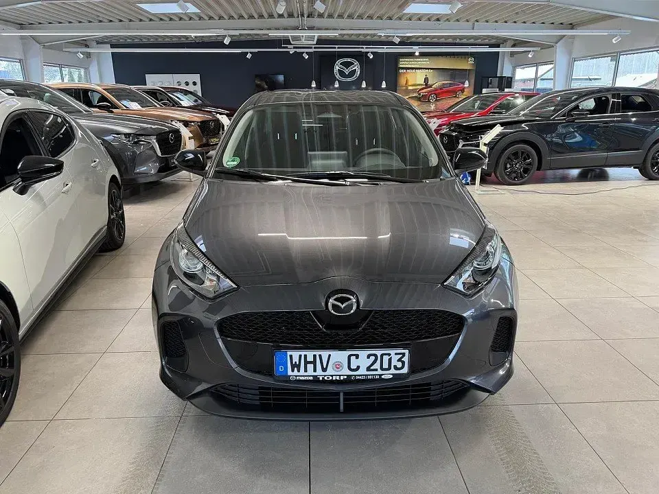 Gebraucht Mazda 2 Center-Line 116 PS (85 kW) 2025 Grau Kleinwagen
