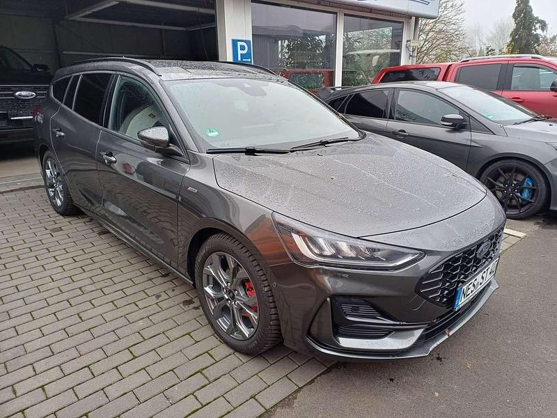 Gebraucht Ford Focus ST-Line 125 PS (91 kW) 2025 Magneticgrau (metallic) Kombi