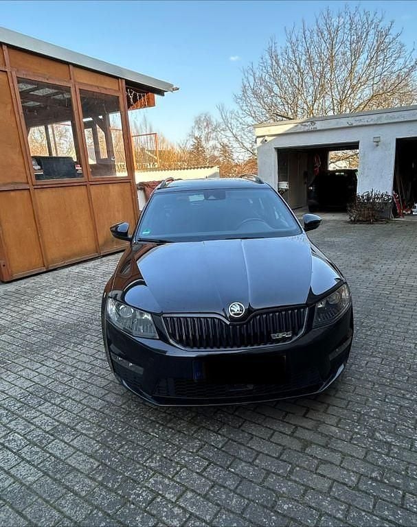 Gebraucht Skoda Octavia RS 184 PS (135 kW) 2017 Schwarz Kombi