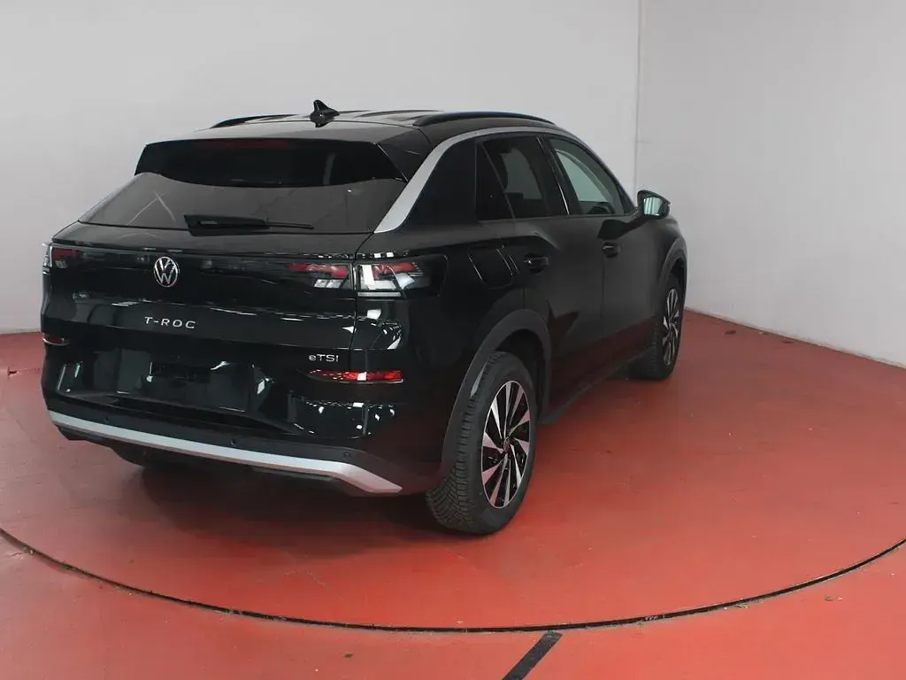 Neu VW T-Roc 116 PS (85 kW) 2026 Grenadillschwarz metallic SUV