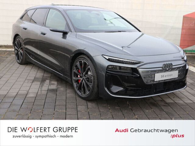 Daytonagrau perleffekt Gebraucht 2025 Audi e-tron Ambiente SUV | 115.639 € (Teuer) - Bild 1/4