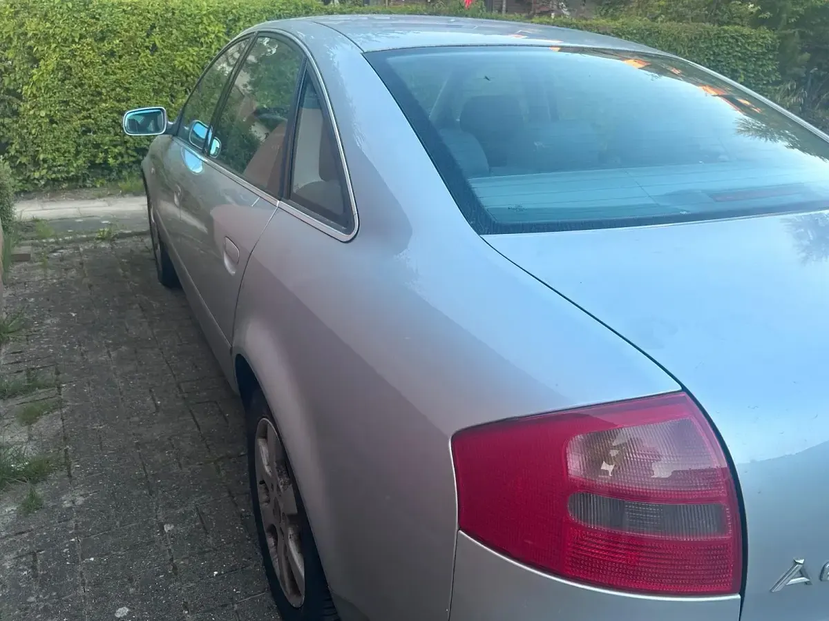 Usata Audi A6 165 CV (121 kW) 1997 Argento Berlina