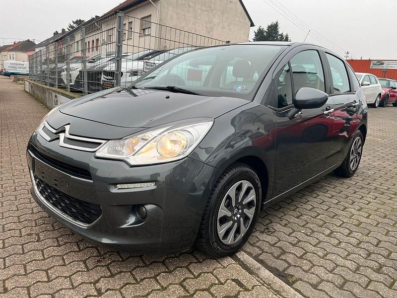 Grau Gebraucht 2014 Citroën C3 Tendance Kleinwagen | 3.590 € (Guter Preis) - Bild 1/4