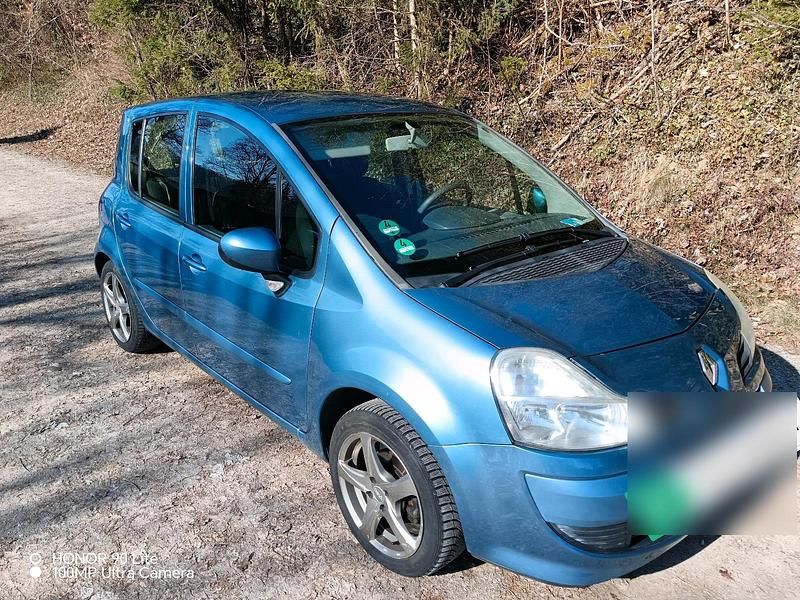 Gebraucht Renault Modus 75 PS (55 kW) 2011 Van / Kleinbus