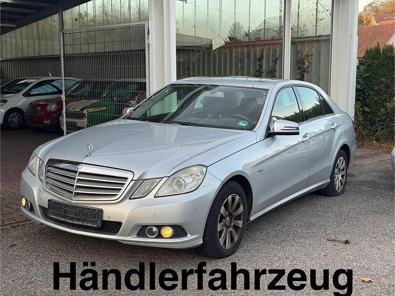 Gebraucht Mercedes E350 231 PS (169 kW) 2009 Silber Limousine
